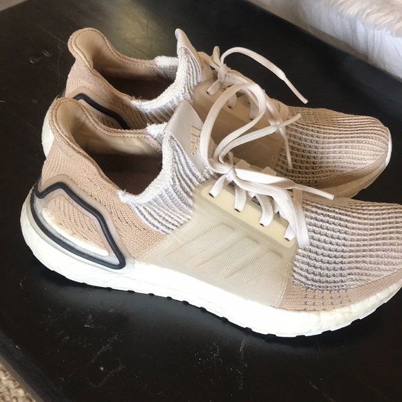 adidas Shoes - Adidas ultra boost